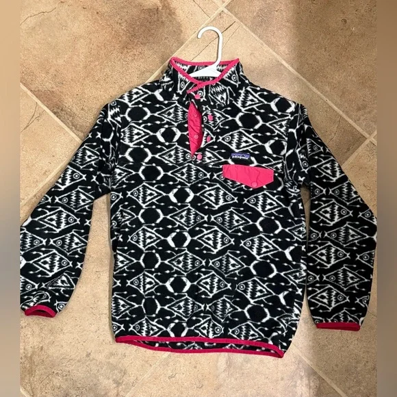 💫Patagonia Women’s Lightweight Synchilla™️ Snap-T™️ Pullover, XS, Ikat Fish, EUC - Picture 4 of 10